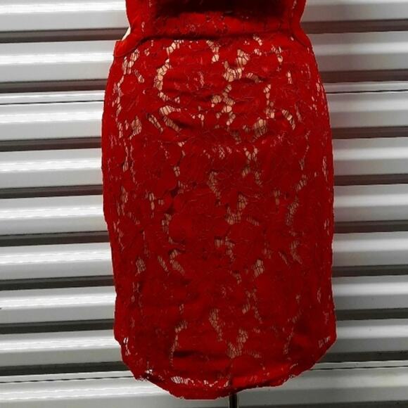 The Room Halter Mini Dress Sz Medium Red Lace Sheer Overlay Sexy Cocktail Party - Picture 6 of 10